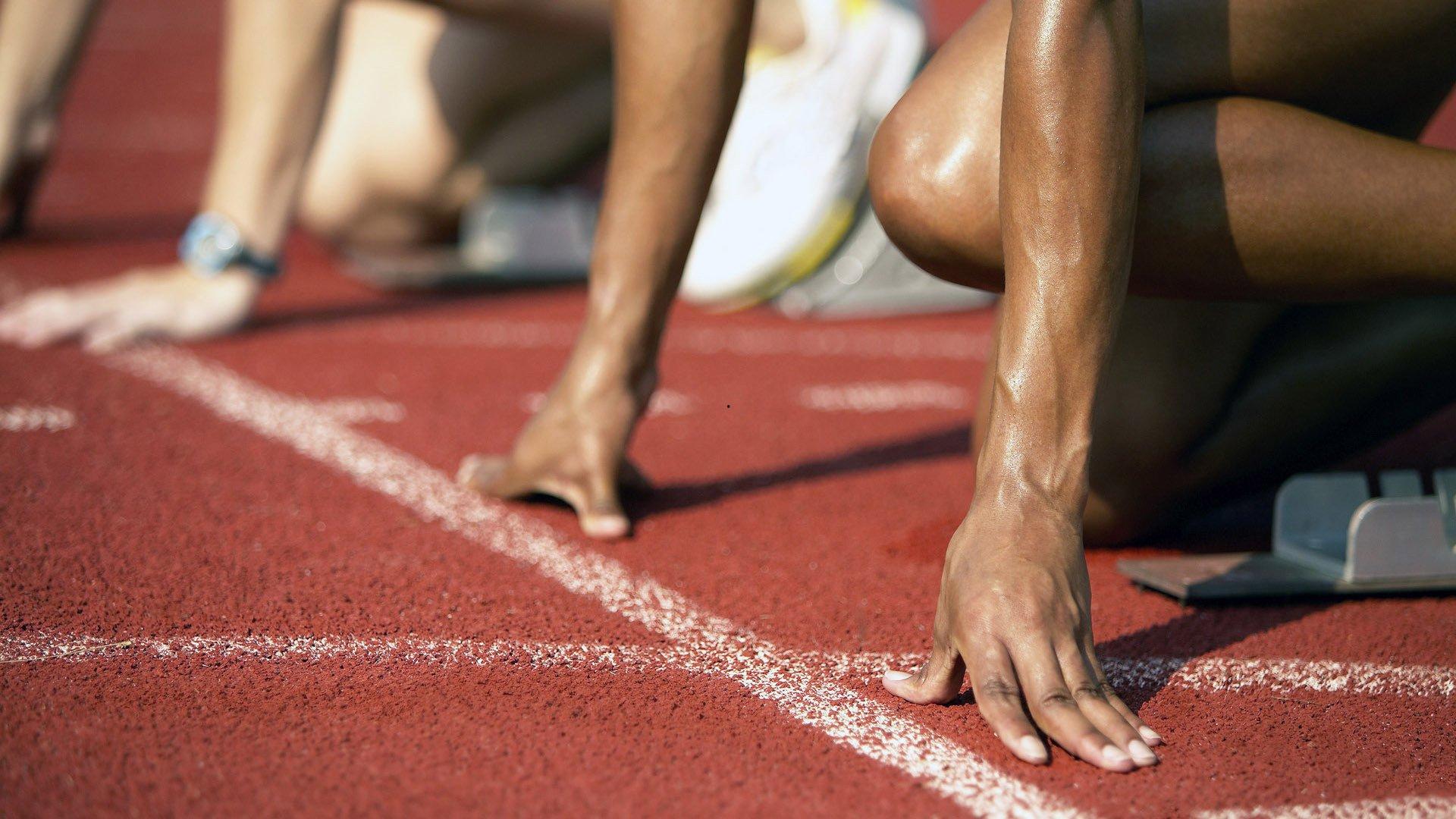 天才新星上演帽子戏法,助球队豪取三连胜